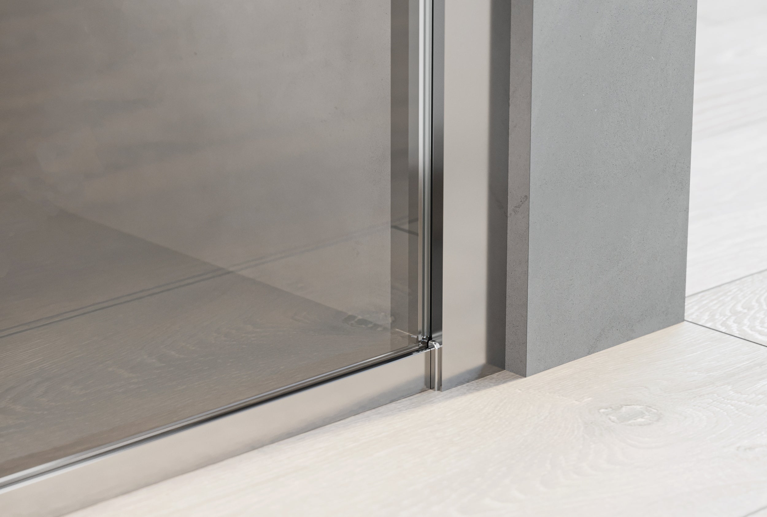 Paroi de douche en niche avec porte pivotante - deux panneaux fixes NT607 - FLEX